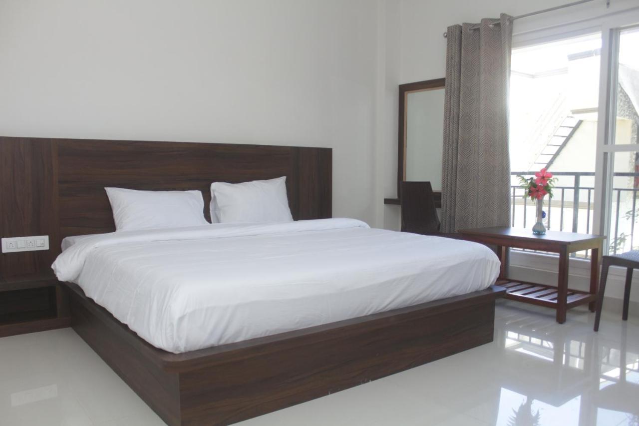 Grand Misty Heaven Villa Madikeri Exterior photo