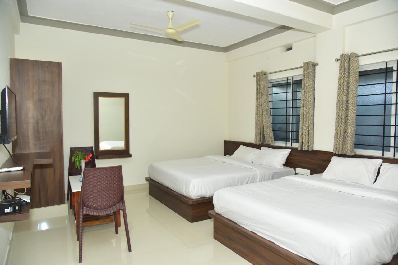 Grand Misty Heaven Villa Madikeri Exterior photo